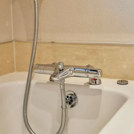 山林小屋 Sutton With Hot Tub *